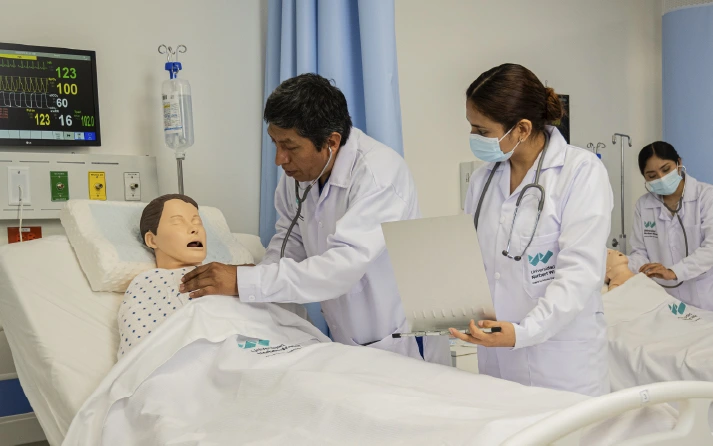 Foto de Sala de Pacientes Generales