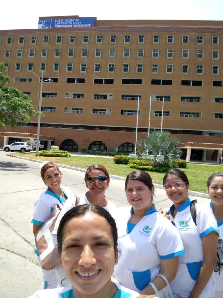 ESTUDIANTE DE LA EAP DE ENFERMERÍA REALIZÓ SEMESTRE ACADÉMICO EN LA UNIVERSIDAD COOPERATIVA DE COLOMBIA