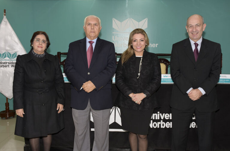 AUTORIDADES REITERAN COMPROMISO CON LA CALIDAD EDUCATIVA EN INDUCCIÓN A SUS DOCENTES