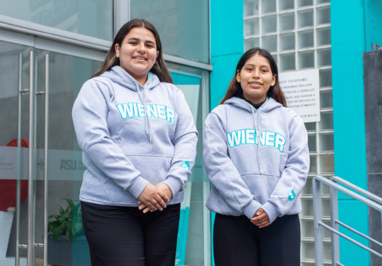 ESTUDIANTES DE FARMACIA Y BIOQUÍMICA DE LA UNIVERSIDAD NORBERT WIENER REALIZAN SUS PRÁCTICAS PREPROFESIONALES EN LA UNIVERSIDAD BERNARDO O’HIGGINS DE CHILE