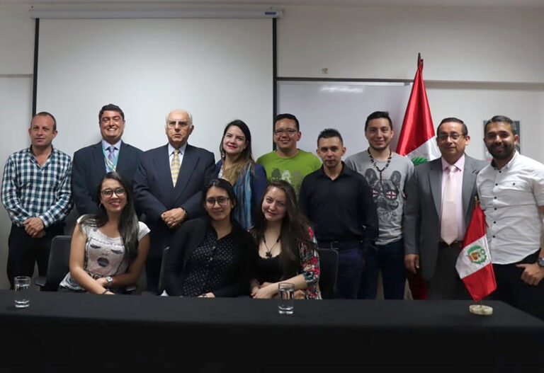 INTERNACIONALIZACIÓN: ESTUDIANTES DE LA UNIVERSIDAD AUTÓNOMA DE COLOMBIA REALIZAN CURSO DE ACTUALIZACIÓN EN LA UNIVERSIDAD NORBERT WIENER