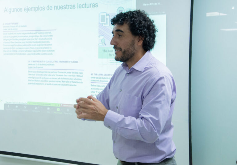 ACADEMIC SENIOR DIRECTOR DE CINTANA EDUCATION PARTICIPÓ EN CONVERSATORIO CON DOCENTES DE LA UNIVERSIDAD NORBERT WIENER