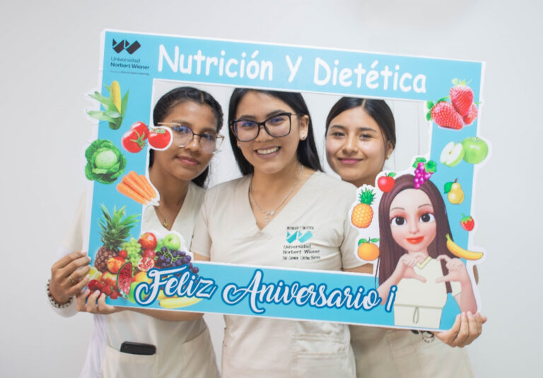 EAP DE NUTRICIÓN Y DIETÉTICA DE LA UNIVERSIDAD NORBERT WIENER CELEBRÓ SU IX ANIVERSARIO CON UN CICLO DE ACTIVIDADES CIENTÍFICAS