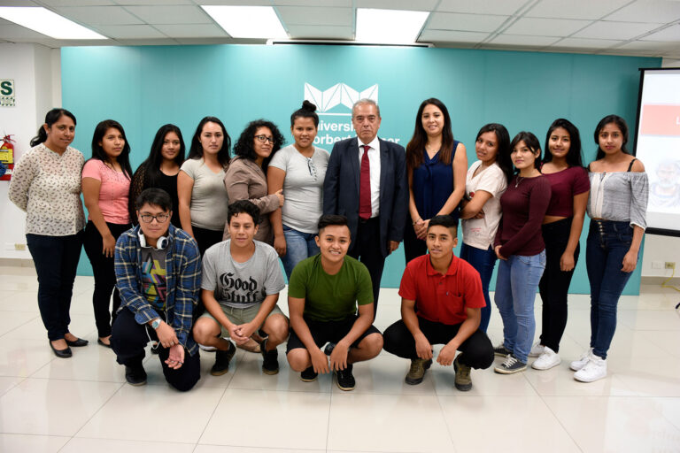 PROGRAMAN CICLO DE CONFERENCIAS PARA LOS ESTUDIANTES DE LA PREWIENER