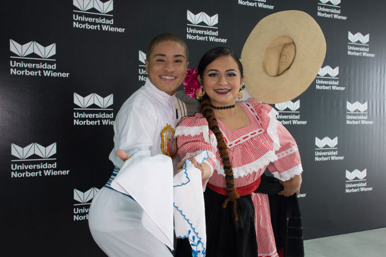 UNIVERSIDAD NORBERT WIENER Y ASOCIACIÓN CULTURAL PACHA PERÚ ORGANIZAN III FESTIVAL INTERNACIONAL DE DANZAS FOLCLÓRICAS