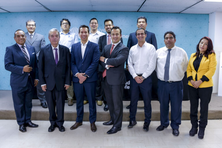 FACULTAD DE DERECHO Y CIENCIA POLÍTICA ORGANIZÓ CONFERENCIA SOBRE EMPLEABILIDAD