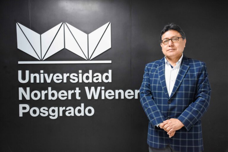 DIRECTOR DEL INCOR DICTÓ MAGISTRAL CONFERENCIA EN LA ESCUELA DE POSGRADO DE LA UNIVERSIDAD NORBERT WIENER