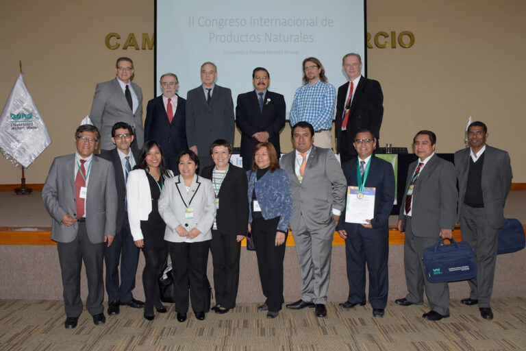 FACULTAD DE FARMACIA Y BIOQUÍMICA REALIZÓ II CONGRESO INTERNACIONAL DE PRODUCTOS NATURALES