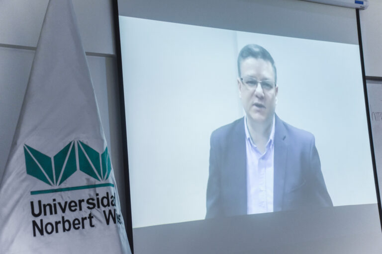 VIDEOCONFERENCIA SOBRE LIDERAZGO ESTRATÉGICO, INICIATIVA EMPRESARIAL E INNOVACIÓN REALIZÓ LA EAP DE NEGOCIOS Y COMPETITIVIDAD