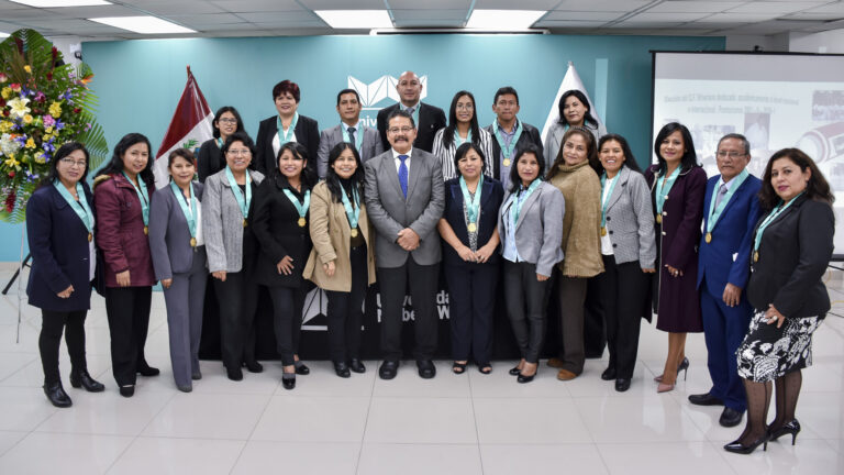 FACULTAD DE FARMACIA Y BIOQUÍMICA REALIZÓ SU VI CONVENCIÓN DE EGRESADOS