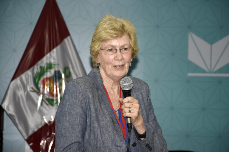 EAP DE NUTRICIÓN HUMANA PROGRAMÓ CONFERENCIA DE BIENVENIDA PARA ESTUDIANTES DE LA CARRERA