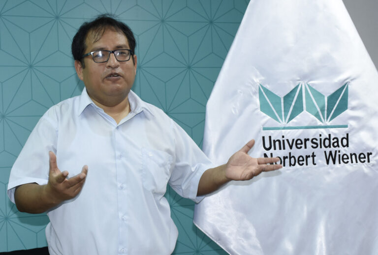 UNIDAD ACADÉMICA DE ESTUDIOS GENERALES REALIZÓ CONFERENCIA SOBRE EL CONCEPTO DEL AMOR EN NUESTROS TIEMPOS