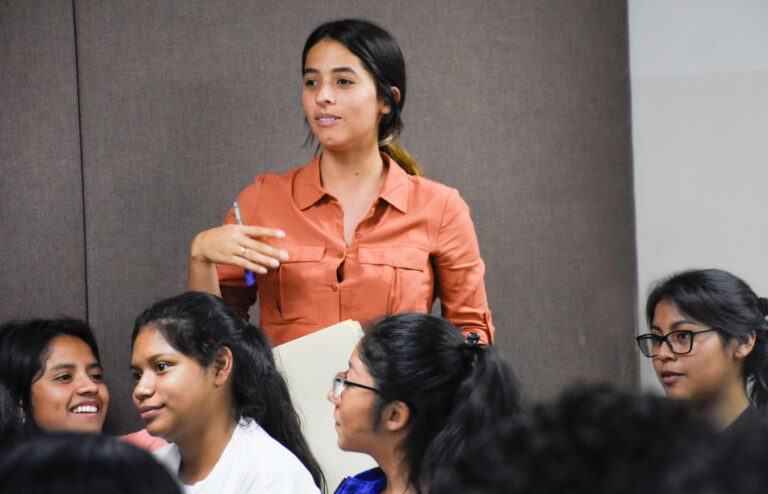 CHARLAS PARA EL CUIDADO DE LA SALUD PROGRAMÓ LA DBU POR EL DÍA INTERNACIONAL DE LA MUJER