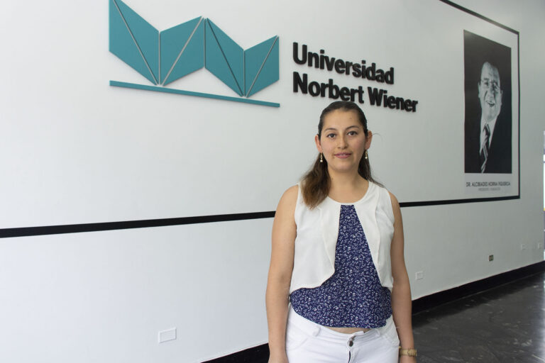 EGRESADA DE FARMACIA RECIBIÓ RECONOCIMIENTO DE LA INTERNATIONAL PHARMACEUTICAL STUDENT’S FEDERATION