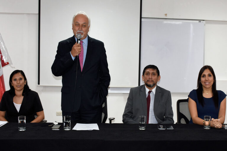 FACULTAD DE INGENIERÍA Y NEGOCIOS REALIZÓ CEREMONIA DE COLACIÓN Y CLAUSURA DEL TALLER DE TESIS 2017-II