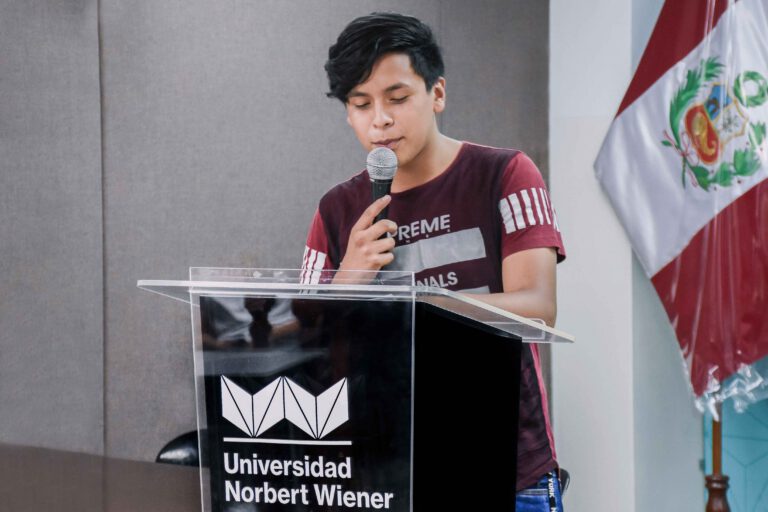 ALUMNOS DE LA PREWIENER PARTICIPARON EN TALLER DE FORMACIÓN PARLAMENTARIA