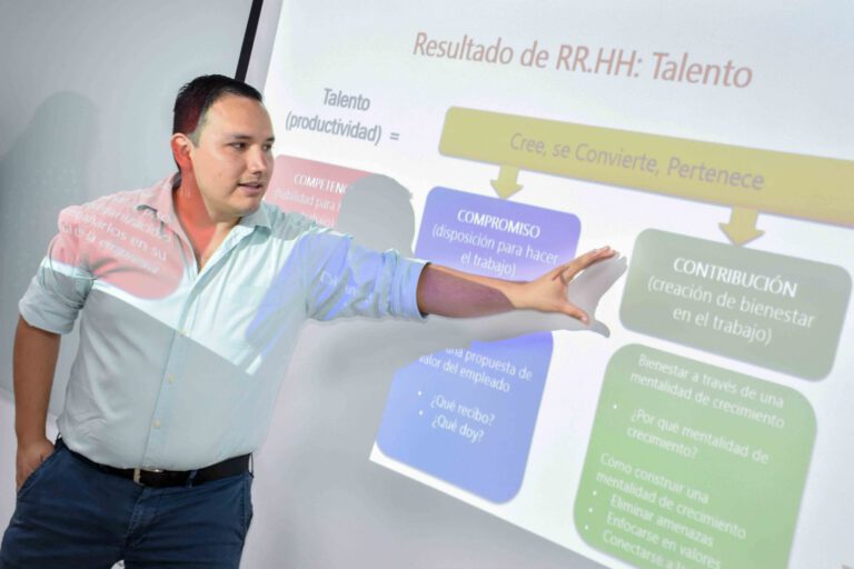 CHARLA SOBRE RECURSOS HUMANOS COMO GENERADOR DE VALOR REALIZÓ BIENESTAR UNIVERSITARIO DE LA UNIVERSIDAD NORBERT WIENER