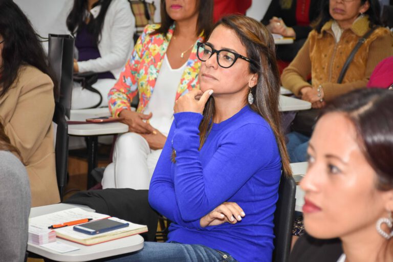 EVENTO DE INICIATIVA MUNDIAL POR EL DÍA DE LA MUJER EMPRENDEDORA SE REALIZÓ EN LA UNIVERSIDAD NORBERT WIENER