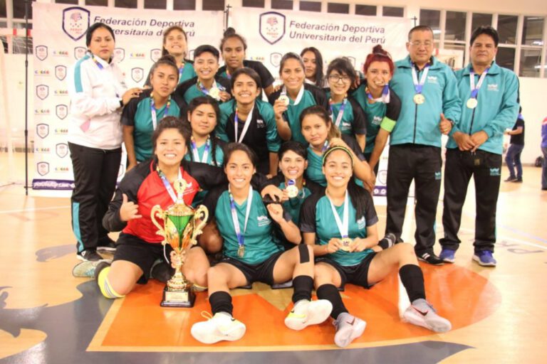SELECCIONES DE DAMAS Y VARONES DE FUTSAL, CAMPEONES EN SU DIVISIÓN DE LA LIGA UNIVERSITARIA FEDUP