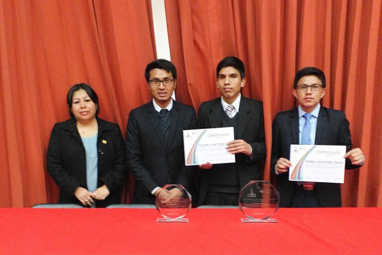 ESTUDIANTES DE FARMACIA Y BIOQUÍMICA DE LA UNIVERSIDAD NORBERT WIENER OCUPARON LOS PRIMEROS PUESTOS EN CONCURSO DE INVESTIGACIÓN REALIZADO EN TRUJILLO