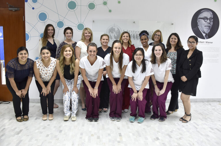 DOCENTES Y ESTUDIANTES DE LA TEXAS WOMAN’S UNIVERSITY VISITARON LA UNIVERSIDAD NORBERT WIENER