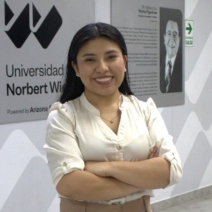 Egresada de Ingeniería Industrial y Gestión Empresarial