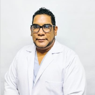 Egresado de Tecnología Médica en Laboratorio Clínico y Anatomía Patológica