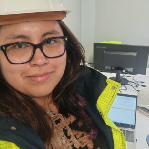 Egresada de Ingeniería Industrial y Gestión Empresarial