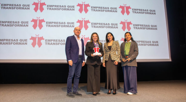 UNIVERSIDAD NORBERT WIENER RECIBIÓ RECONOCIMIENTO AL SER ELEGIDA COMO UNA DE LAS EMPRESAS QUE TRANSFORMAN 2025