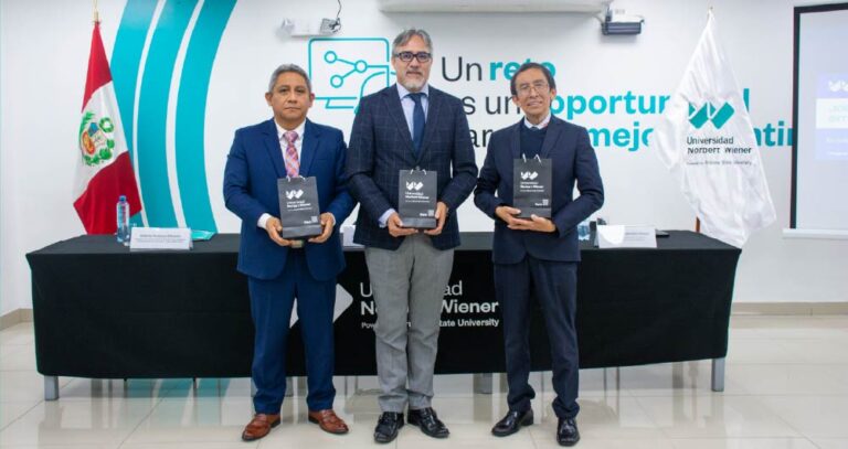 REPRESENTANTES DEL MINJUSDH DICTARON CHARLA SOBRE ÉTICA Y SISTEMA DE COOPERACIÓN INTERNACIONAL A ESTUDIANTES DE LA UNIVERSIDAD NORBERT WIENER