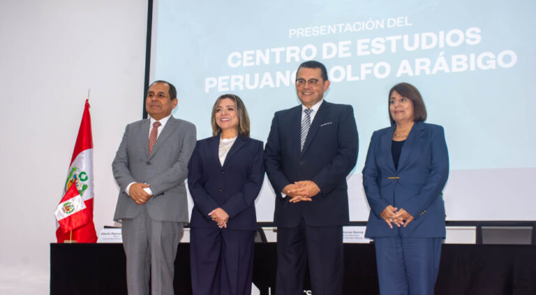 UNIVERSIDAD NORBERT WIENER Y MINISTERIO DE RELACIONES EXTERIORES DEL PERÚ REALIZARON LA PRESENTACIÓN DEL CENTRO DE ESTUDIOS PERUANO GOLFO ARÁBIGO
