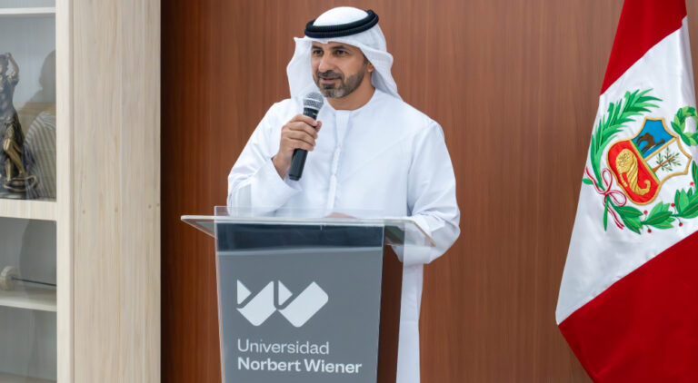EMBAJADOR DE LOS EMIRATOS ÁRABES UNIDOS EN EL PERÚ OFRECIÓ MAGISTRAL CONFERENCIA EN LA UNIVERSIDAD NORBERT WIENER