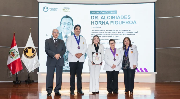 COLEGIO MÉDICO DEL PERÚ OTORGÓ DISTINCIÓN PÓSTUMA AL PRESIDENTE FUNDADOR DE LA UNIVERSIDAD NORBERT WIENER Y DEL INSTITUTO CARRIÓN, DOCTOR ALCIBIADES HORNA FIGUEROA